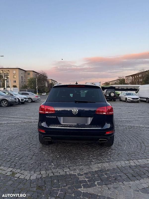 Second-hand VW Touareg 245 CP (180 kW) 2012 Culoarealbastru SUV