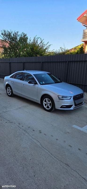 Culoaregri Utilizat 2013 Audi A4 Break | 8.100 EUR (Preț OK) - Imagine 1/4