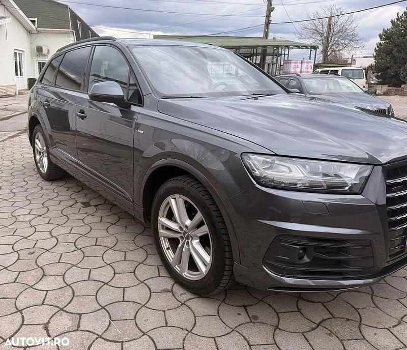 Culoaregri Utilizat 2017 Audi Q7 SUV | 25.500 EUR (Super Preț) - Imagine 1/4