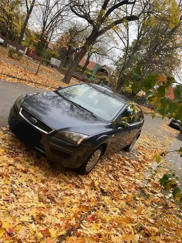 Utilizat 2006 Ford Focus Hatchback | 1.500 EUR (Preț OK) - Imagine 1/4