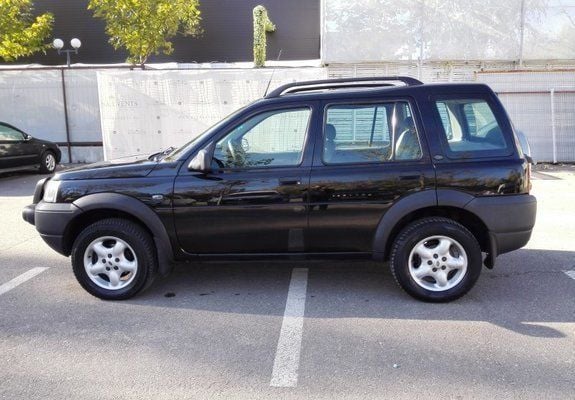 Second-hand Land Rover Freelander 82 CP (60 kW) 2002 Negru SUV