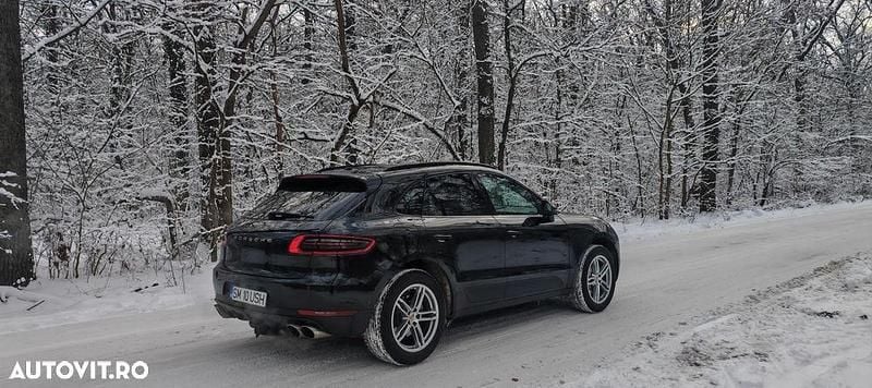 Second-hand Porsche Macan 340 CP (250 kW) 2015 Culoarenegru SUV