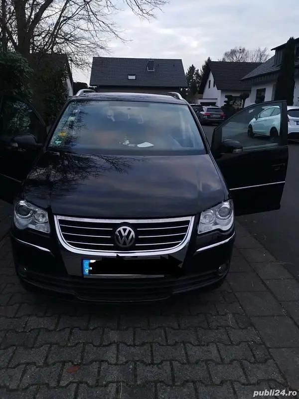 Utilizat 2008 VW Touran Monovolum | 3.700 EUR (Preț OK) - Imagine 1/4