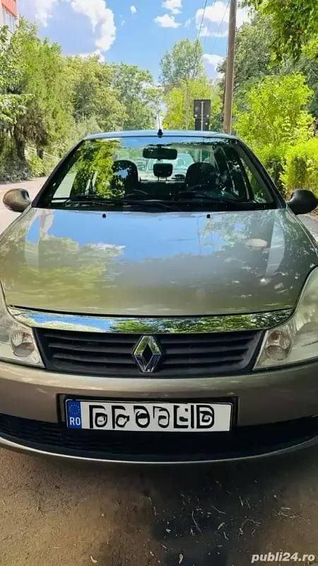 Gri Utilizat 2009 Renault Symbol II Berlinǎ | 3.400 EUR (Scump) - Imagine 1/4
