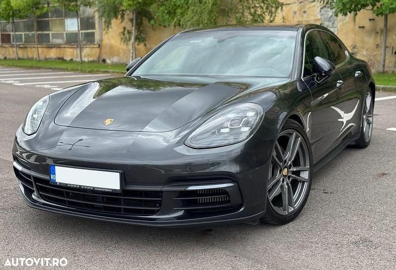 Gri Utilizat 2017 Porsche Panamera 4S Berlinǎ | 49.900 EUR - Imagine 1/4