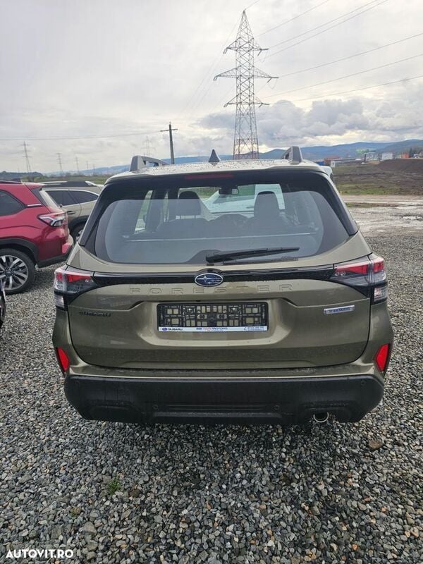 Nouă Subaru Forester 150 CP (110 kW) 2025 Alb SUV