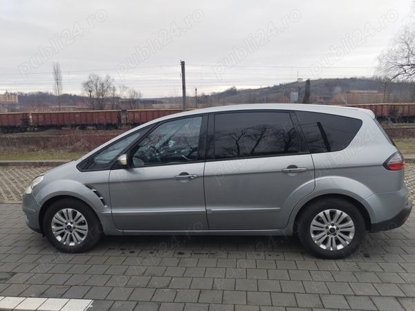 Utilizat 2008 Ford S-MAX S Monovolum | 4.440 EUR (Scump) - Imagine 1/4