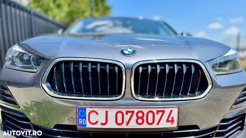 Gri Utilizat 2021 BMW X2 SUV | 22.500 EUR (Preț bun) - Imagine 1/4