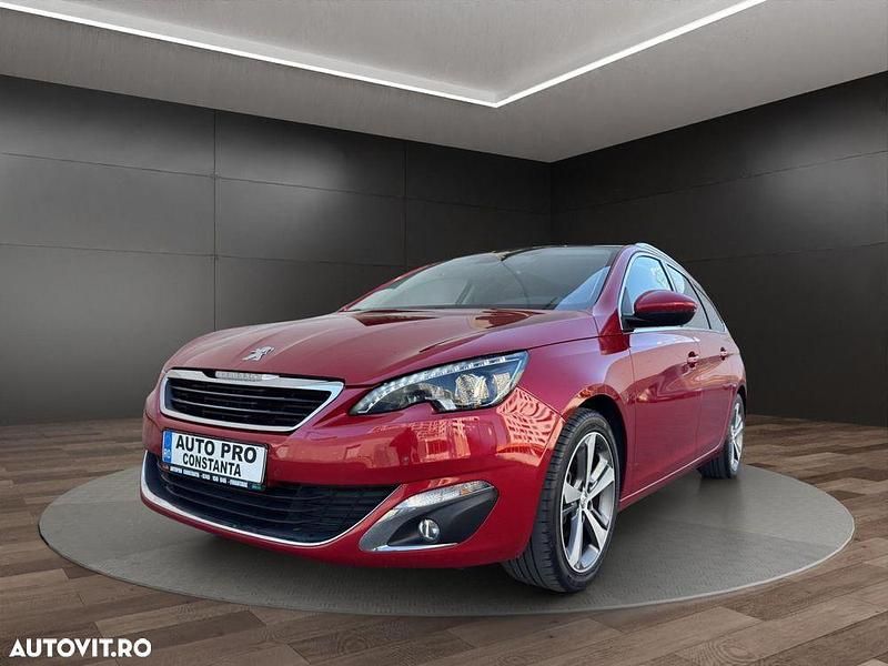 Culoarerosu Utilizat 2015 Peugeot 308 Break | 7.950 EUR (Preț OK) - Imagine 1/4
