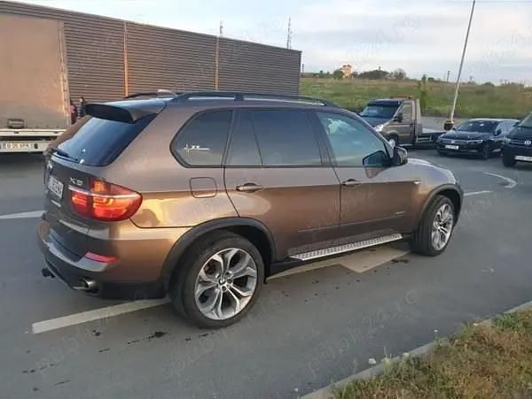 Second-hand BMW X5 306 CP (225 kW) 2012 Maro SUV