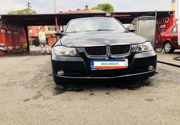 Negru Utilizat 2006 BMW 320 Sport Line Berlinǎ | 4.500 EUR (Preț OK) - Imagine 1/4
