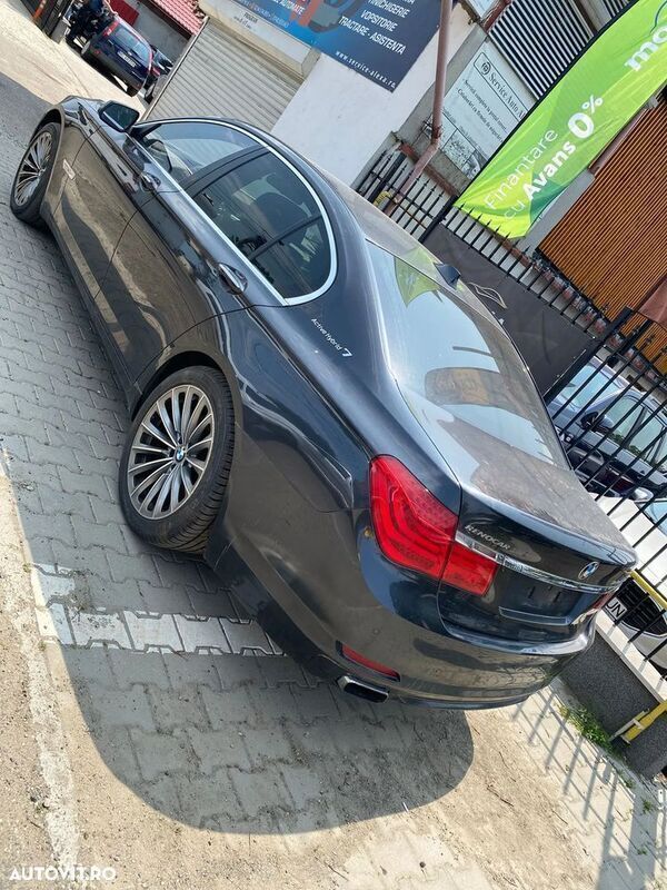 Second-hand BMW 750L 450 CP (330 kW) 2010 Negru Berlinǎ