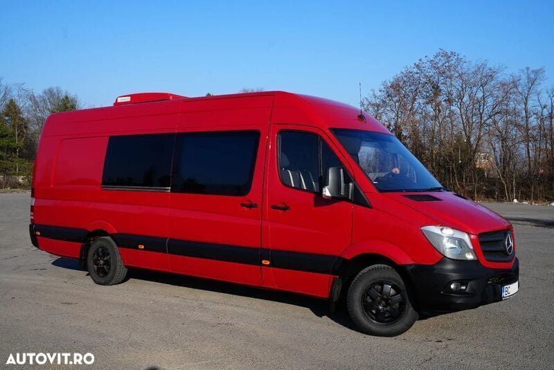 Rosu Utilizat 2017 Mercedes Sprinter Van | 19.300 EUR (Preț OK) - Imagine 1/4