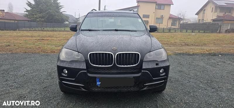 Second-hand BMW X5 Comfort Edition 235 CP (172 kW) 2008 Culoarenegru SUV