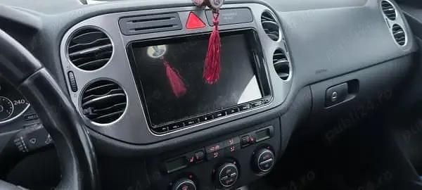 Second-hand VW Tiguan 140 CP (102 kW) 2010 Negru SUV