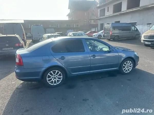 Utilizat 2011 Skoda Octavia Berlinǎ | 4.900 EUR (Preț OK) - Imagine 1/4