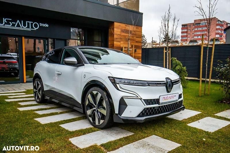 Second-hand Renault Megane E-Tech Techno 161 kW (220 CP) 2023 Culoarealb