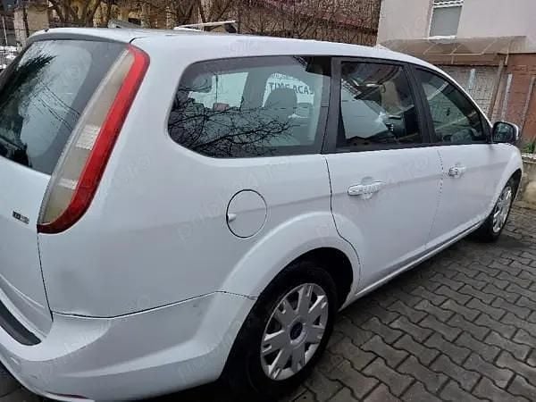 Second-hand Ford Focus 109 CP (80 kW) 2011 Alb Break