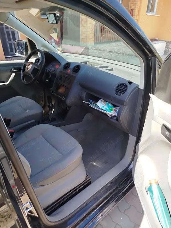 Utilizat 2006 VW Caddy Monovolum | 3.099 EUR (Preț OK) - Imagine 1/4
