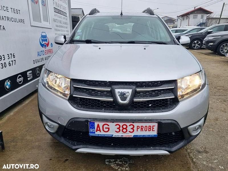 Second-hand Dacia Sandero Prestige 90 CP (66 kW) 2014 Culoareargint