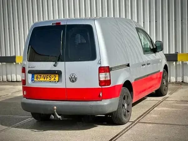 Second-hand VW Caddy 69 CP (50 kW) 2007 Monovolum