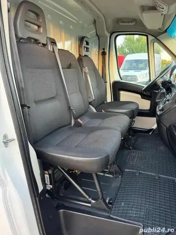 Second-hand Citroën Jumper 130 CP (95 kW) 2015 Monovolum