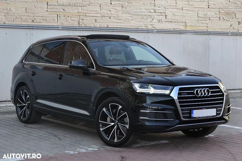 Culoarenegru Utilizat 2018 Audi Q7 S-Line SUV | 31.850 EUR (Super Preț) - Imagine 1/4