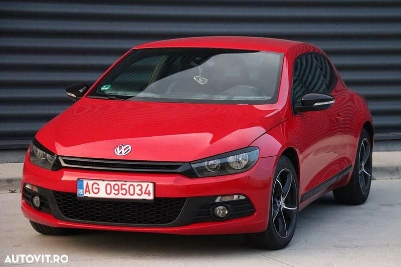 Second-hand VW Scirocco 200 CP (147 kW) 2010 Culoarerosu Coupe