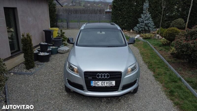 Argint Utilizat 2006 Audi Q7 SUV | 6.000 EUR - Imagine 1/4