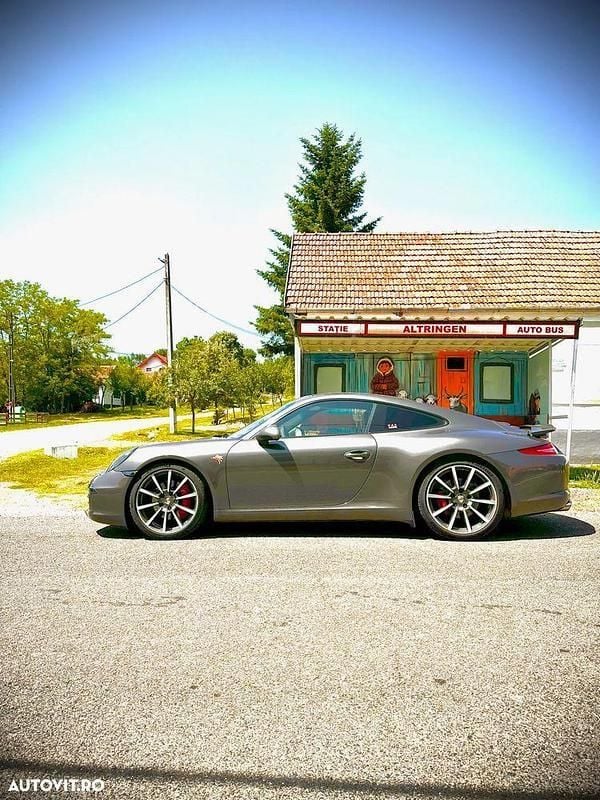 Gri Utilizat 2012 Porsche 911 Carrera S Coupe | 59.000 EUR - Imagine 1/4