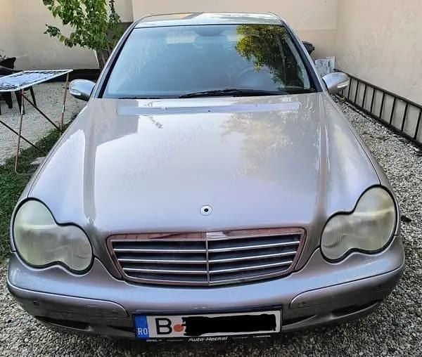 Second-hand Mercedes C180 140 CP (102 kW) 2003 Gri Berlinǎ