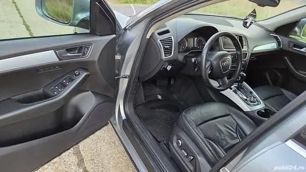 Gri Utilizat 2012 Audi Q5 SUV | 9.998 EUR (Preț bun) - Imagine 1/4