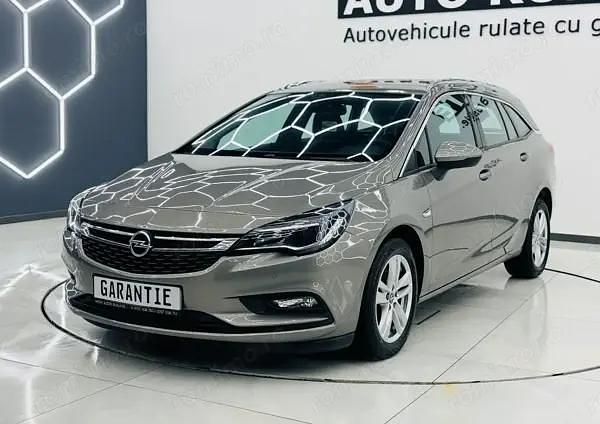 Second-hand Opel Astra Active 110 CP (80 kW) 2016 Culoareverde Break