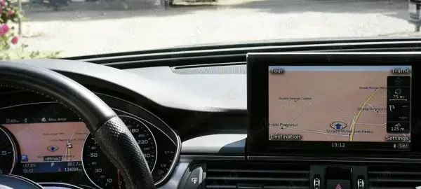 Gri Utilizat 2015 Audi A6 Berlinǎ | 19.000 EUR (Preț OK) - Imagine 1/4