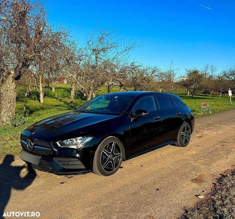 Second-hand Mercedes CLA220 190 CP (139 kW) 2020 Culoarenegru Berlinǎ