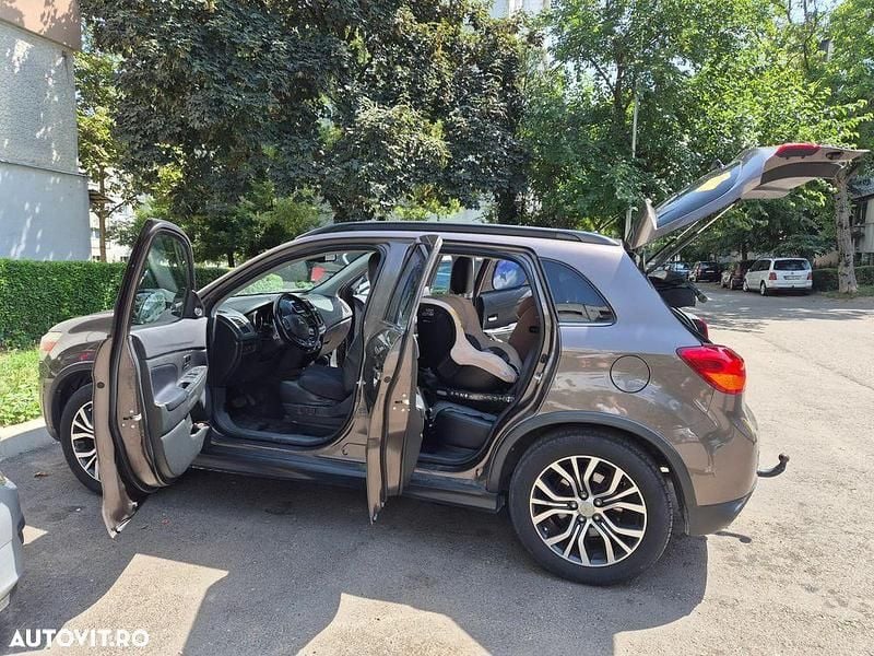 Second-hand Mitsubishi ASX Diamant Edition 150 CP (110 kW) 2015 Maro SUV