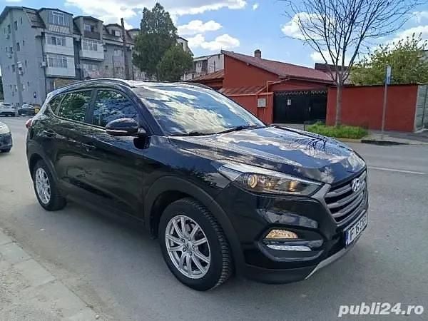 Second-hand 2016 Hyundai Tucson SUV | 10.500 EUR (Preț bun) - Imagine 1/4