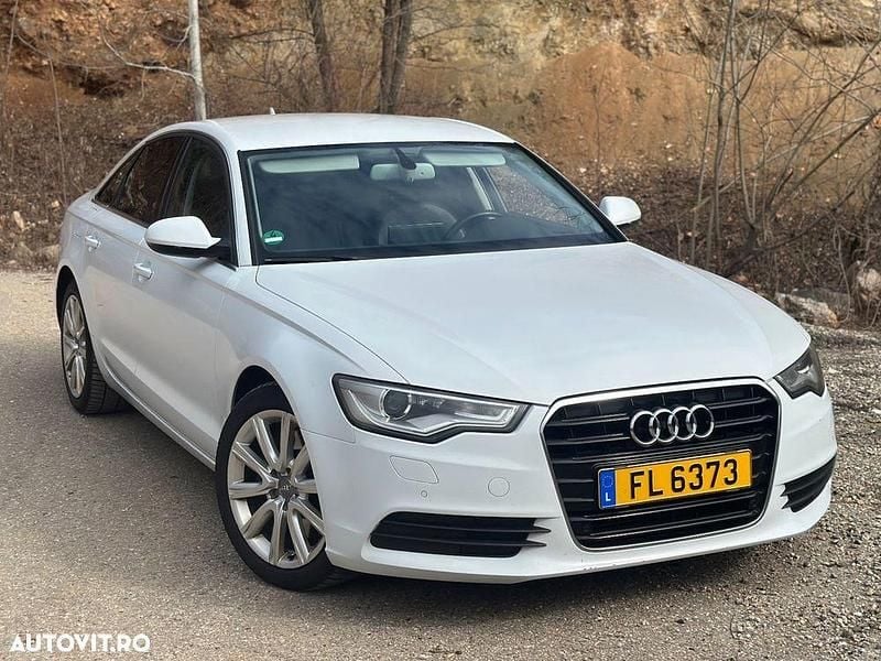 Second-hand Audi A6 245 CP (180 kW) 2012 Culoarealb Berlinǎ