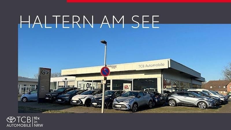 Utilizat 2023 Toyota Yaris Hybrid Team | 27.600 EUR - Imagine 1/1