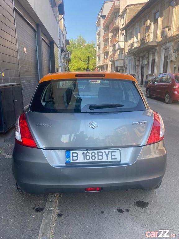 Second-hand Suzuki Swift 94 CP (69 kW) 2012 Argintiu Hatchback