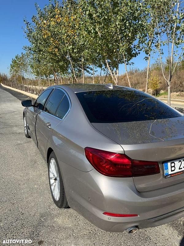 Second-hand BMW 530 Comfort Edition 265 CP (194 kW) 2017 Culoaregalbeuriu Berlinǎ
