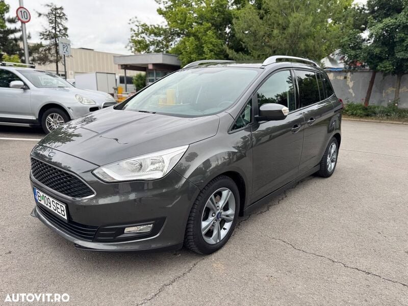 Gri Utilizat 2017 Ford C-MAX Monovolum | 7.690 EUR (Preț bun) - Imagine 1/4
