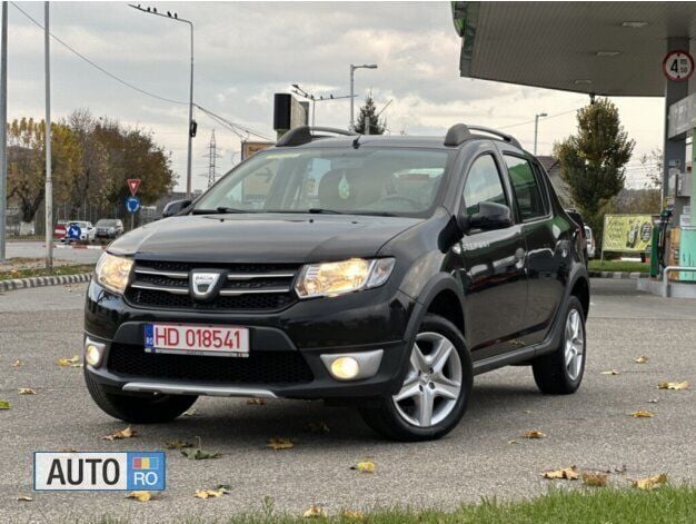 Second-hand Dacia Sandero Stepway 90 CP (66 kW) 2016 Negru Hatchback