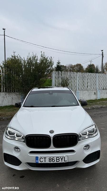 Culoarealb Utilizat 2016 BMW X5 SUV | 24.350 EUR (Preț bun) - Imagine 1/4
