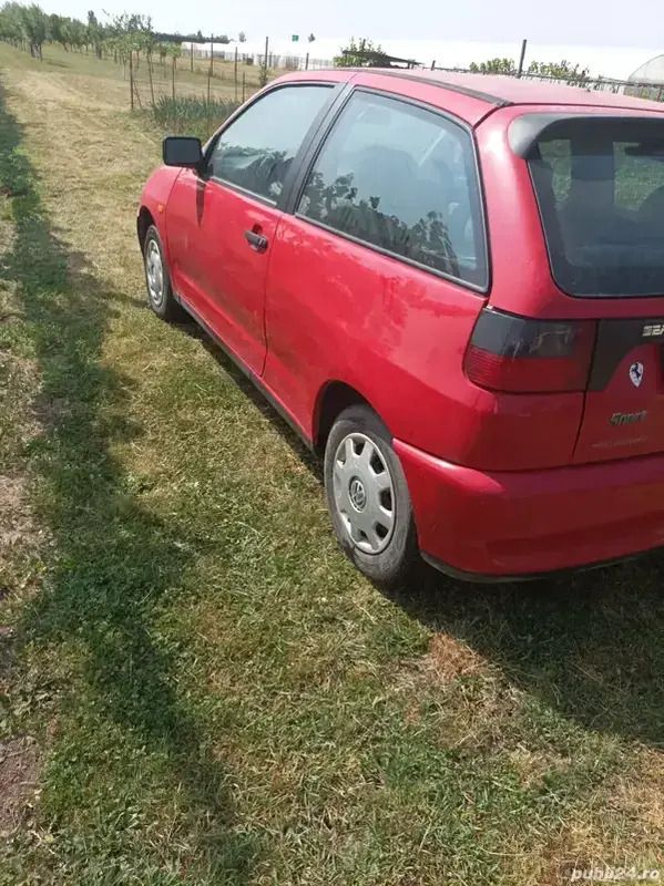 Utilizat 1997 Seat Ibiza Break | 1.100 EUR - Imagine 1/4