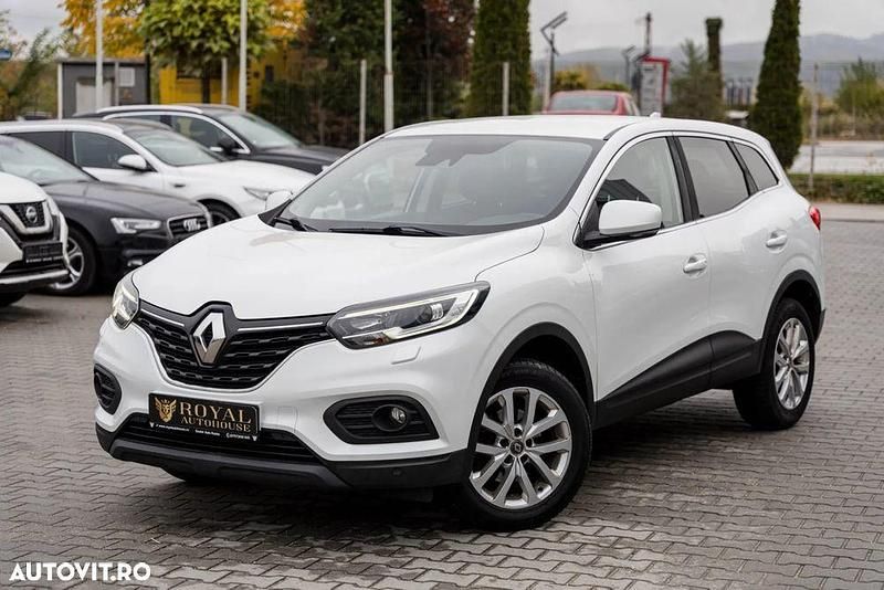 Alb Utilizat 2019 Renault Kadjar Life SUV | 11.650 EUR (Preț bun) - Imagine 1/4
