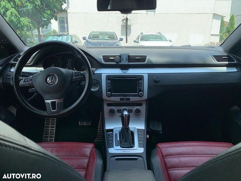 Second-hand VW Passat 177 CP (130 kW) 2012 Culoarealb Berlinǎ