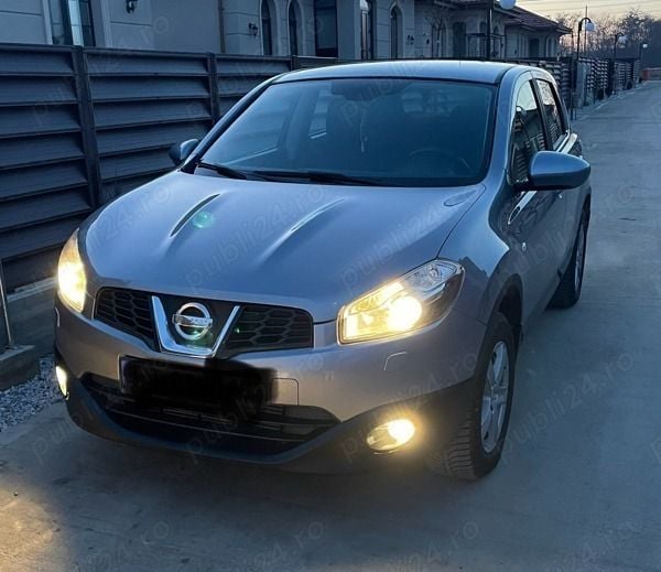Gri Utilizat 2011 Nissan Qashqai SUV | 6.700 EUR (Preț OK) - Imagine 1/4