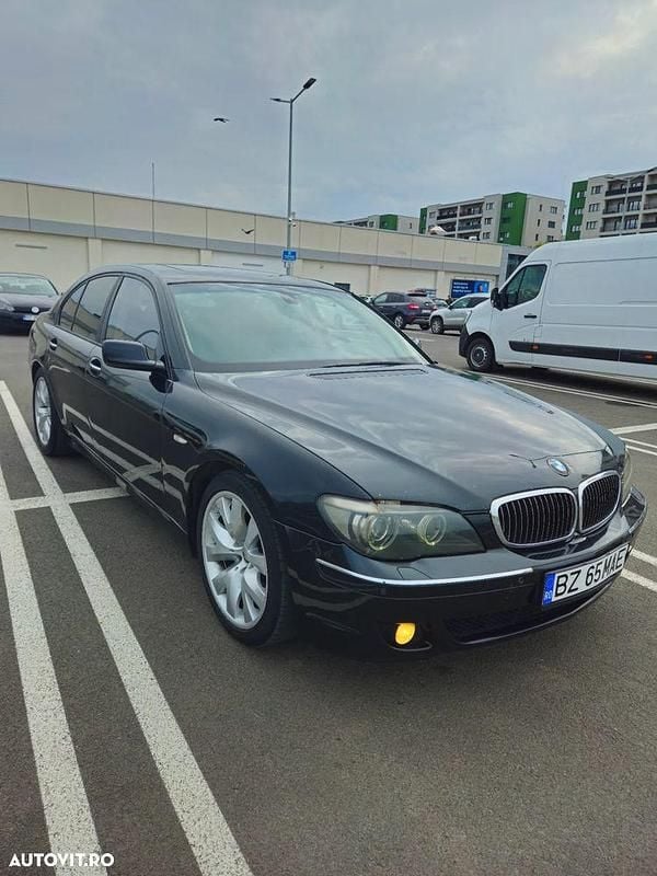 Culoarenegru Utilizat 2008 BMW 730 Comfort Edition Berlinǎ | 6.000 EUR - Imagine 1/4