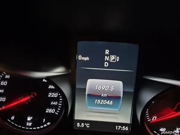 Second-hand Mercedes C220 170 CP (125 kW) 2014 Negru Berlinǎ